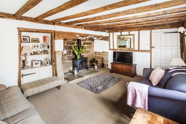 15th Century Reed Thatched Cottage For Sale In East Sussex