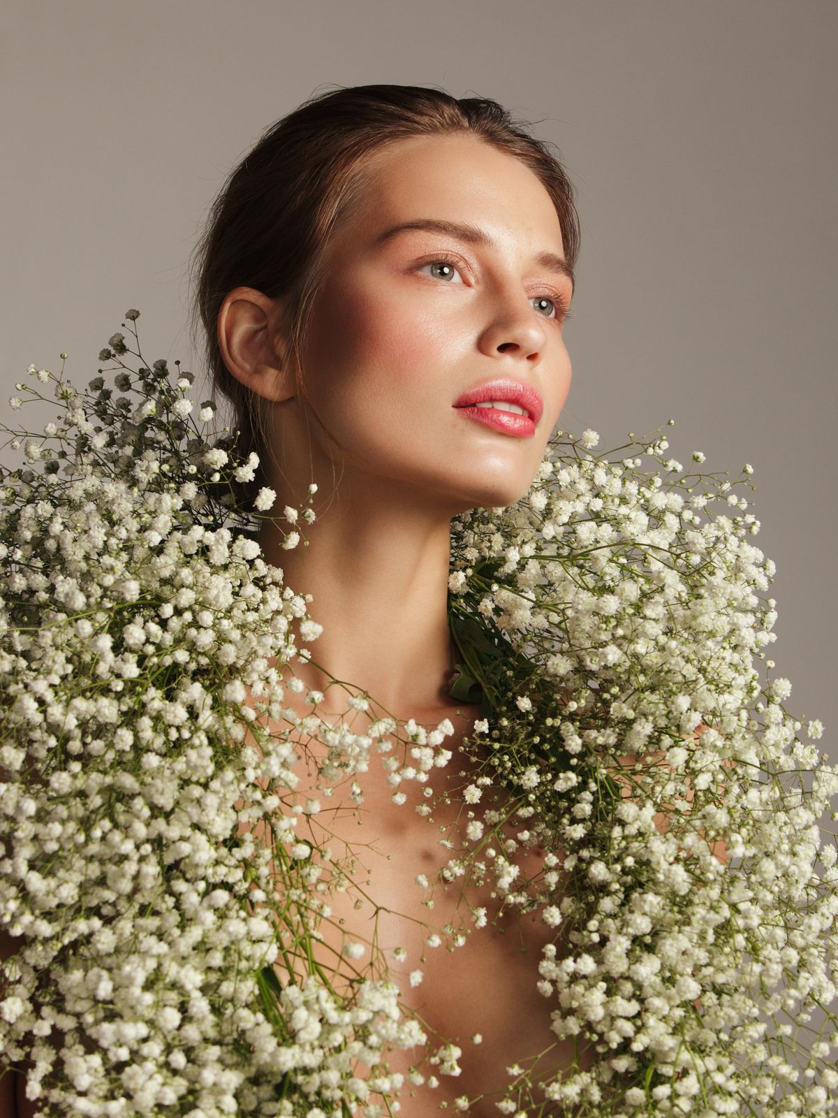 beautiful woman with flower bouquet