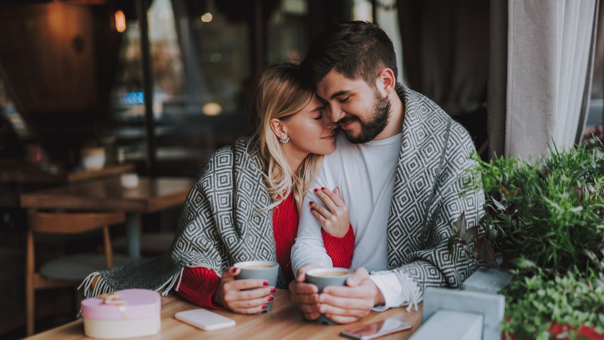 11 Romantic Things To Do For Your Boyfriend Or Husband - Romantic