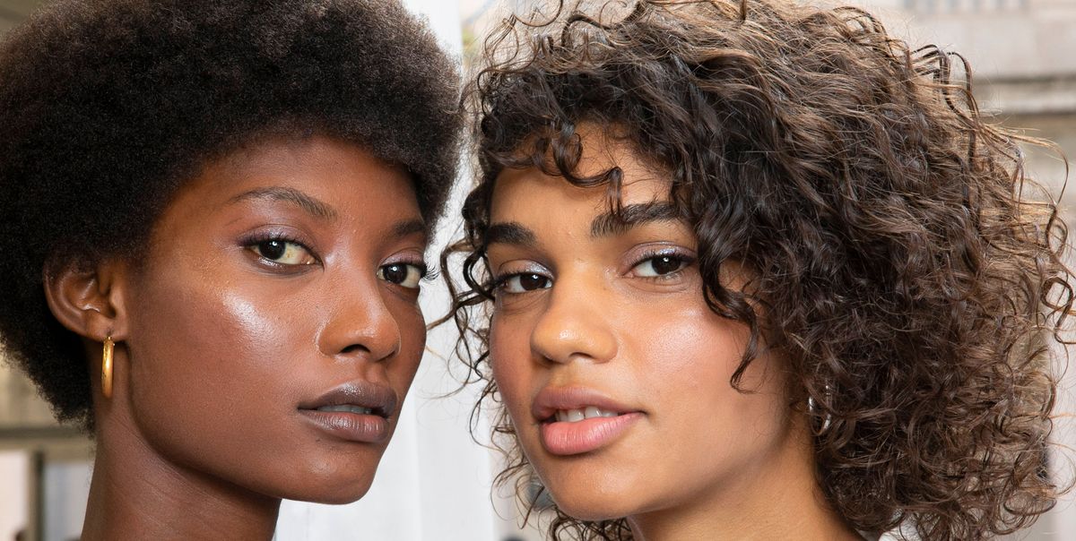 Castor Oil for Hair in 2023: The Benefits, Risks, and How to Use
