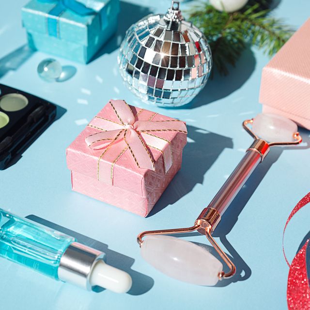 Ulta gift sets: Get a 22-piece makeup kit for less than $20
