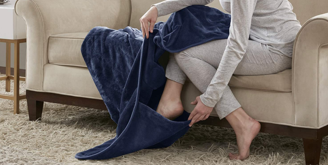 This Heated Blanket on Amazon Comes With a Foot Pocket