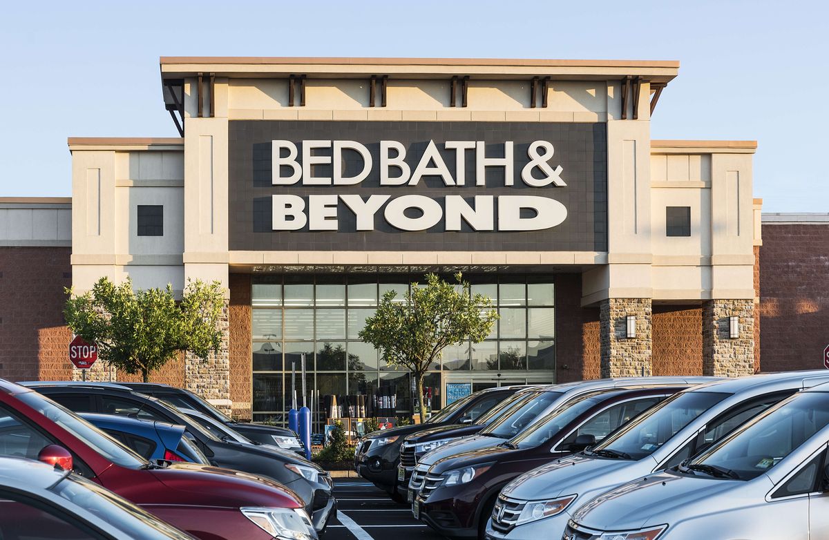 bed bath and beyond retail store