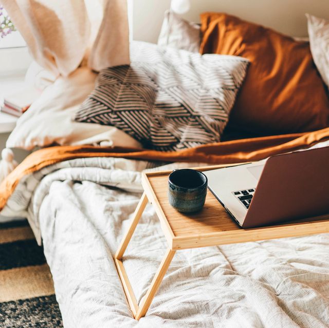 7 Best Bed Trays for 2022 - Best Bed Trays & Lap Desks