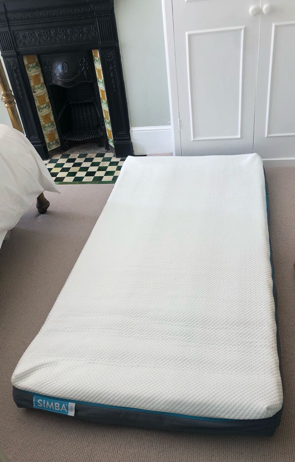 simba hybrid kids mattress, unpacked