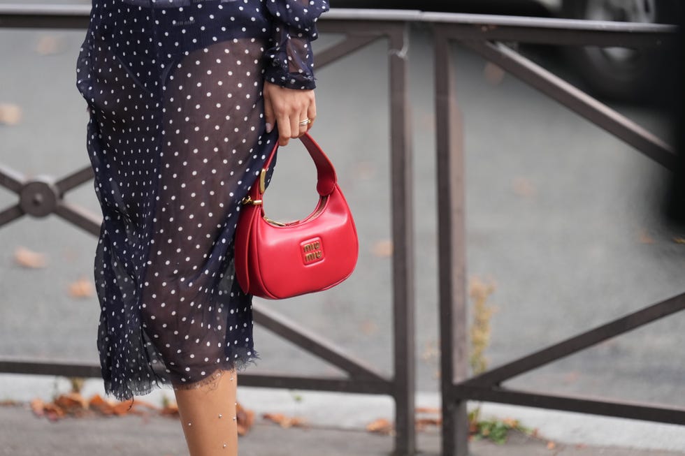 Street Style - Paris Fashion Week - Womenswear Spring/Summer 2024 - Day Nine