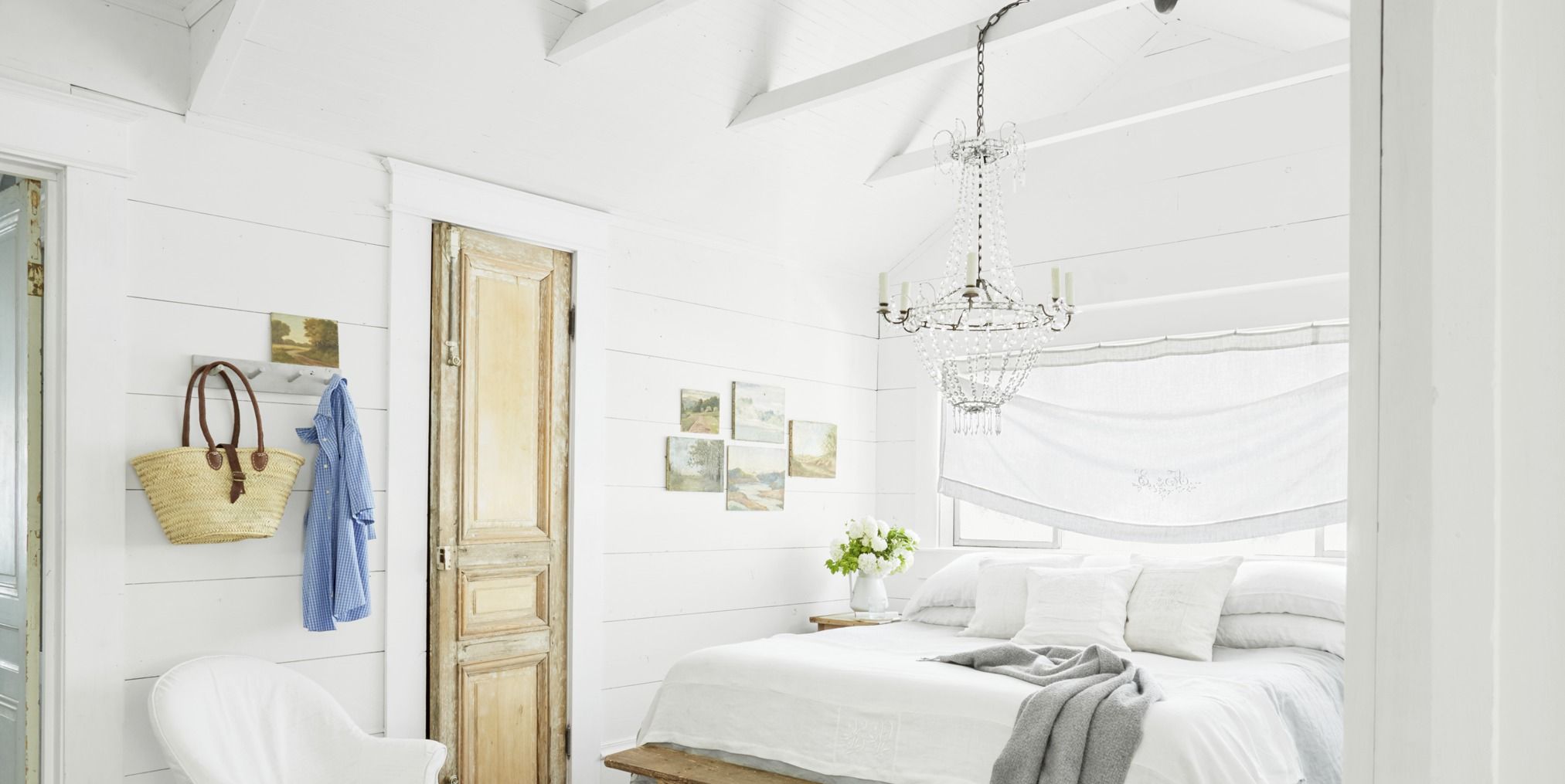 simple romantic bedroom designs