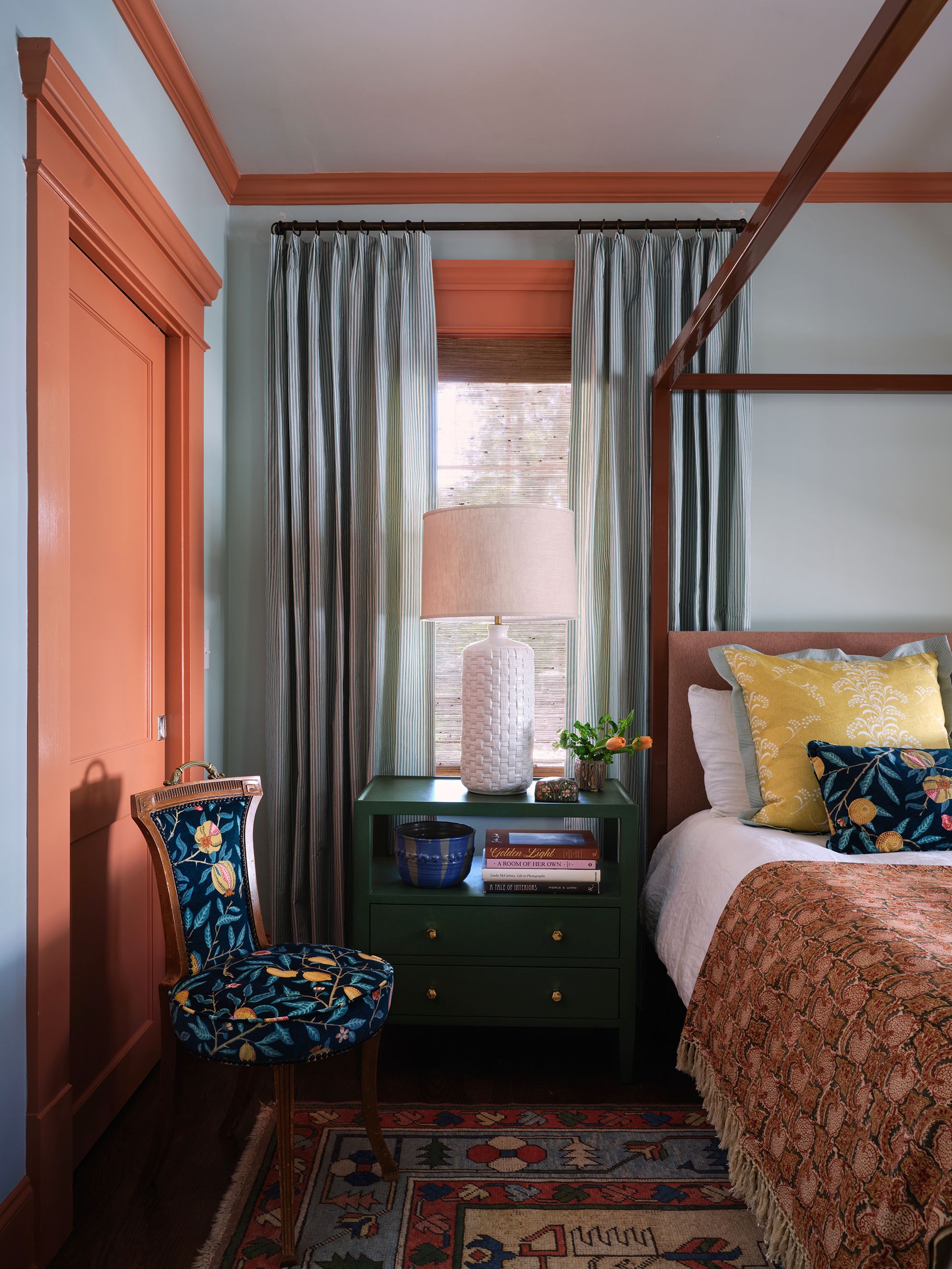 100+ Bedroom Decorating Ideas in 2022 - Designs for Beautiful Bedrooms