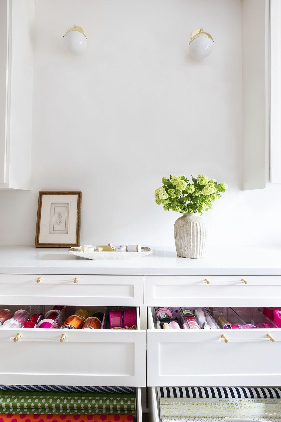 25 Clever Bedroom Storage Ideas to Keep Your Space Organized