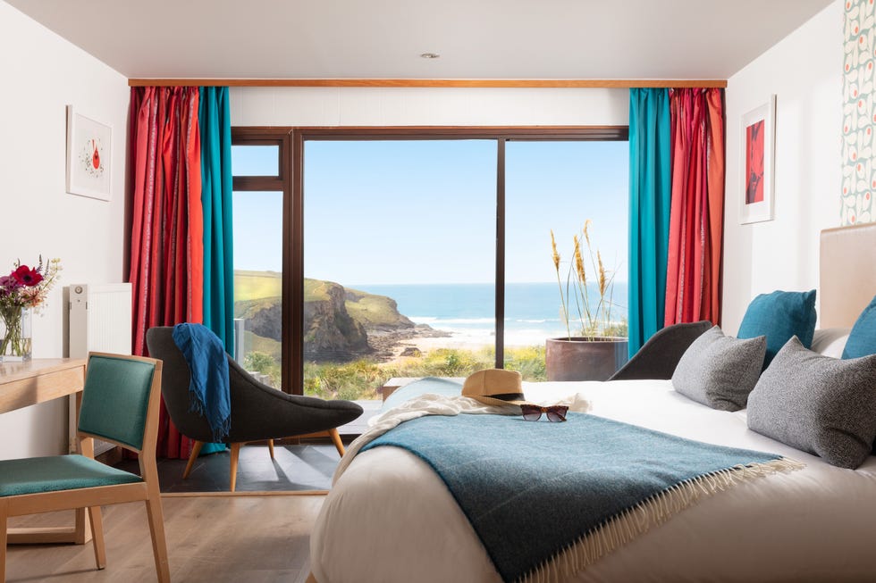 bedruthan hotel spa, cornwall  luxury family friendly hotels