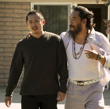 beef l to r steven yeun as danny, david choe as isaac in episode 106 of beef cr andrew coopernetflix © 2023