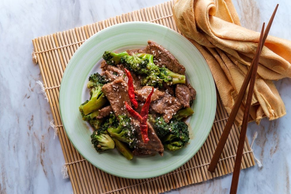 14 Healthiest Chinese Food Dishes, According to Dietitians