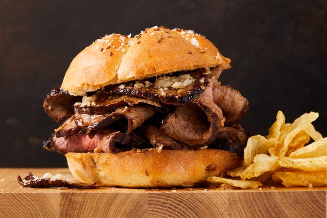 beef on weck with chips and horseradish