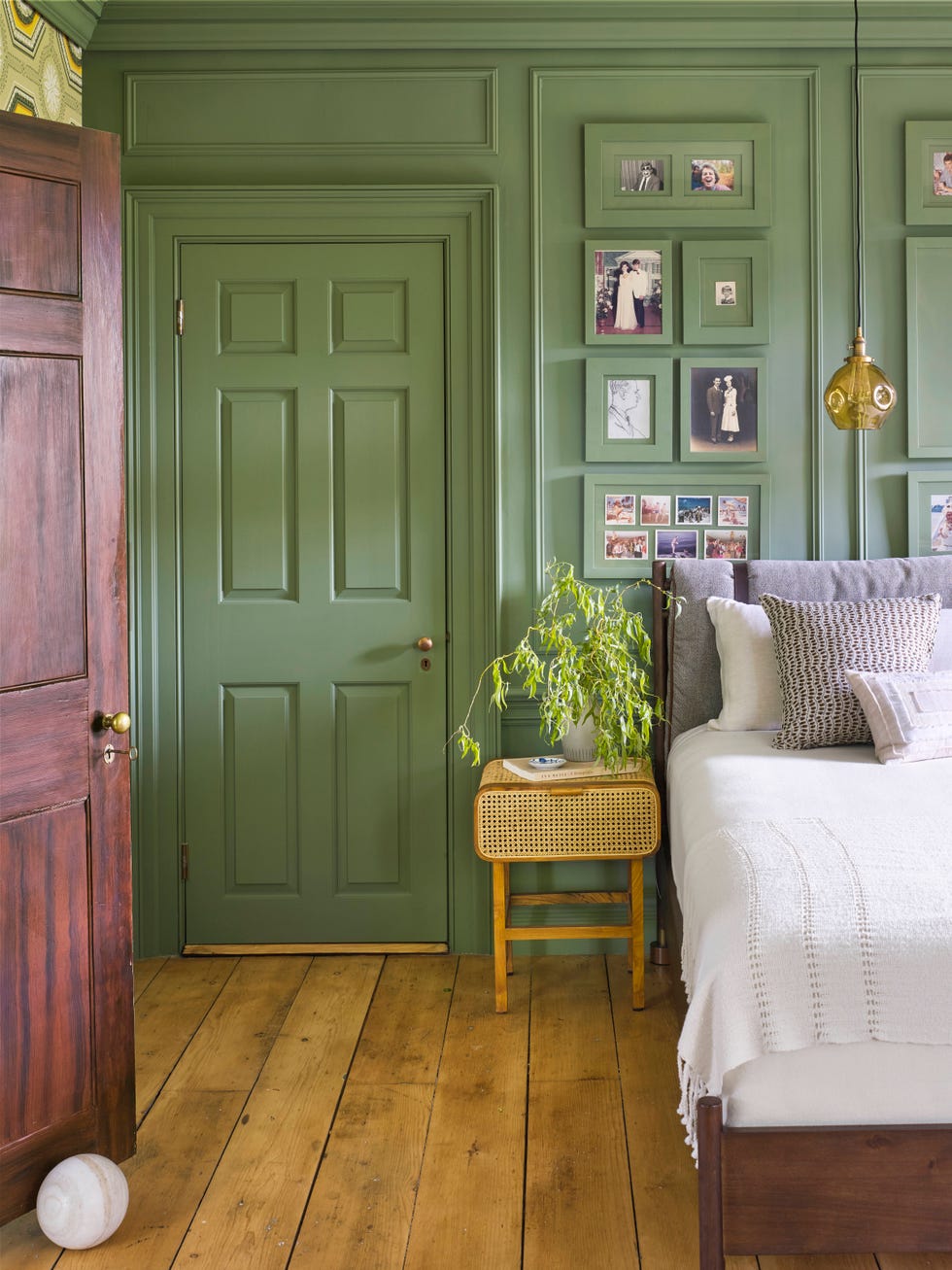 Beckman green boys bedroom Beckman green boys bedroom