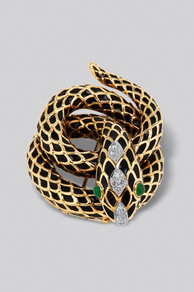 Diamond and Emerald 'Serpenti' Bracelet, Bulgari Beekman New York - Fine  Jewelry Rental Service