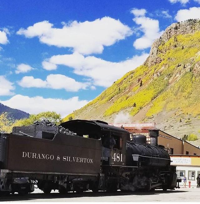 Have All The Ale You Want On This Colorado Beer Train Through The Mountains