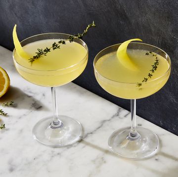bee's knees cocktail