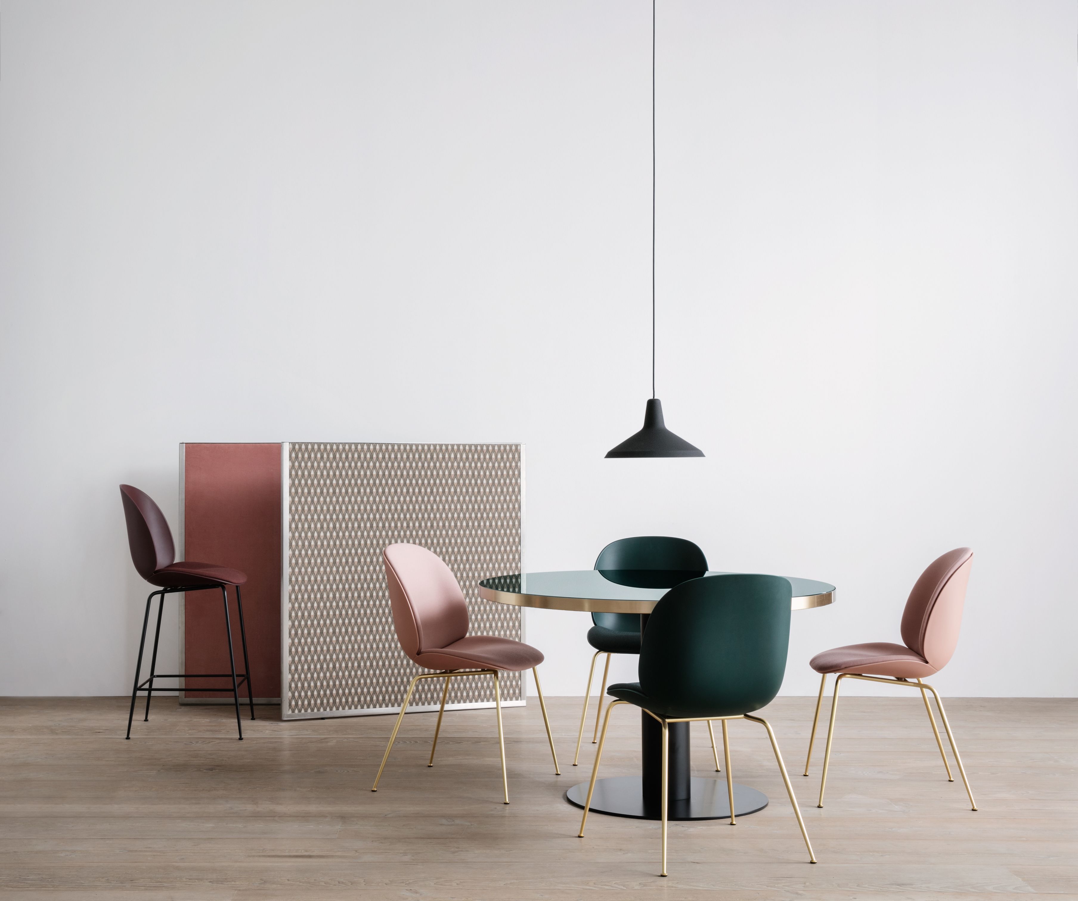 theater Bijwerken BES The History Of Beetle Chairs - Mid Century Inspired Chairs