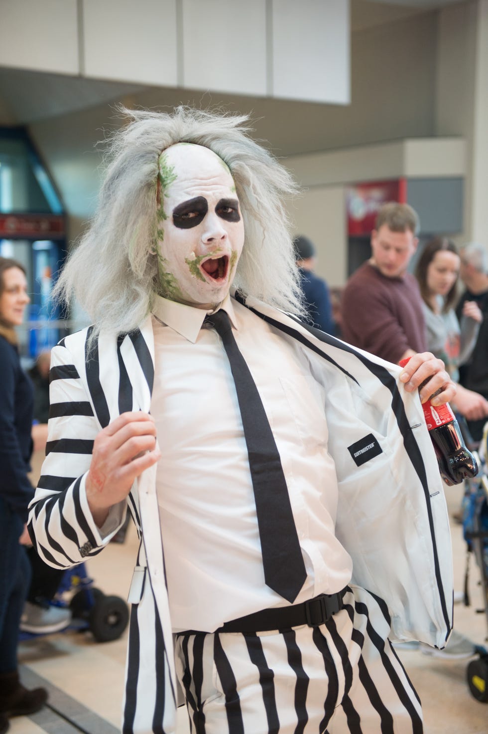 Man dressed as Beetlejuice