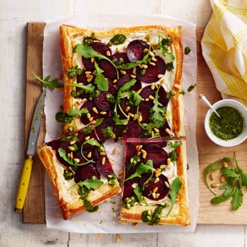 beetroot and goat's cheese puff pastry tart