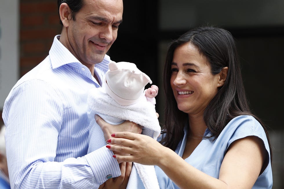 begoña villacis, marido, hija inés