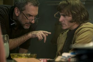 todd phillips y joaquin phoenix en el rodaje de 'joker'