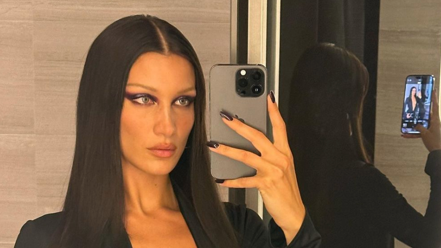 This Is Bella Hadid's Key to On-the-Go Style
