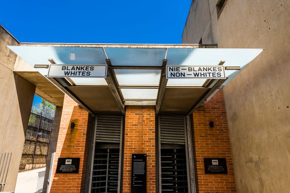 Ingang Apartheidsmuseum