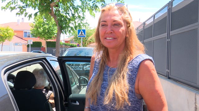 Belén Esteban, María Patiño, Viva la vida, Belén Esteban habla del robo de su móvil, El disgusto que le ha amargado la boda a Belén, Belén Esteban, enfadada con el hackeo de su móvil, El motivo que le ha amargado la boda a Belén Esteban