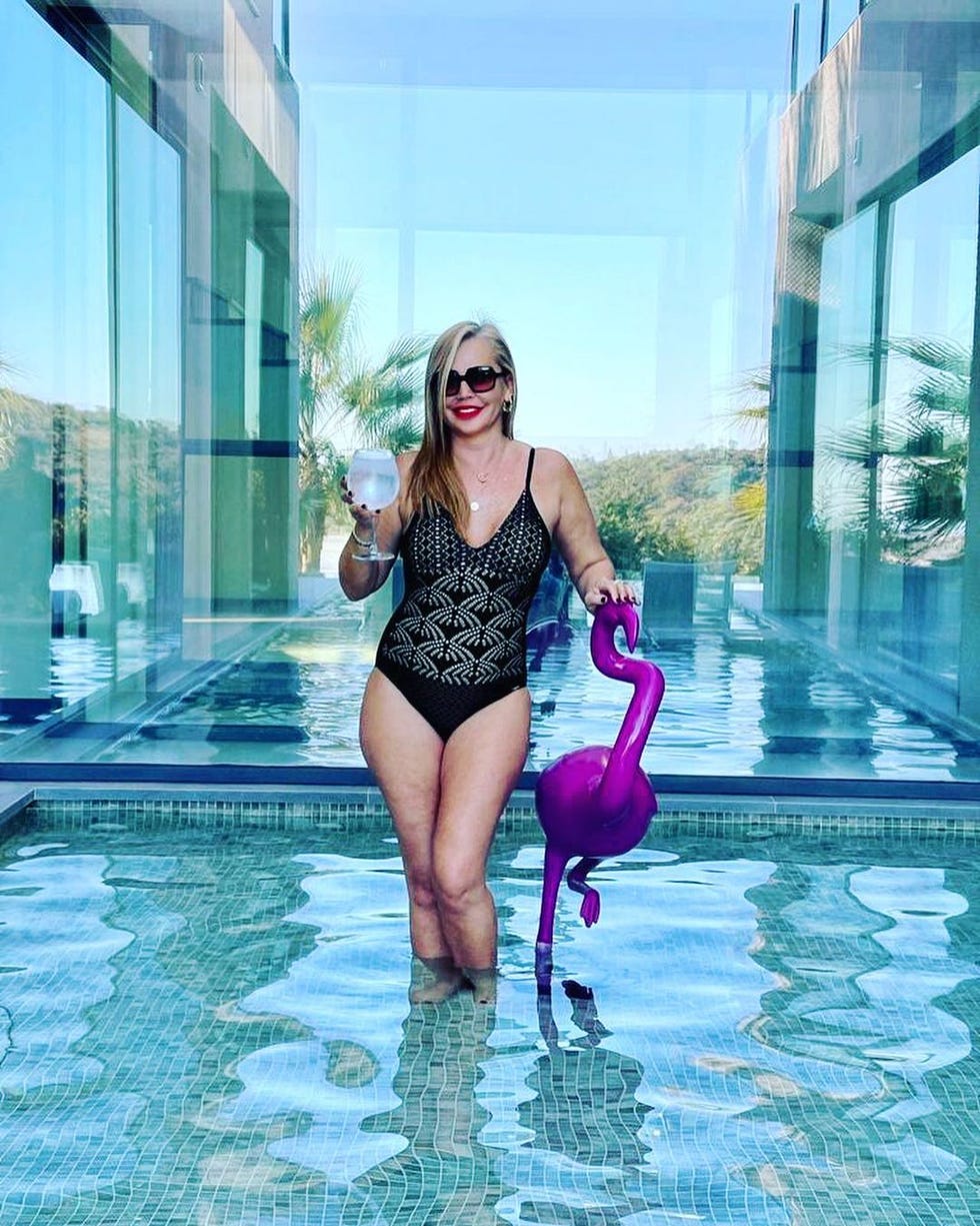 belén esteban en bañador