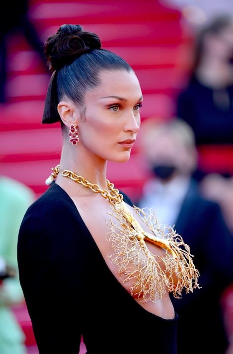 Bella Hadid Strikes a Fierce Pose for Giuseppe Zanotti's Spring Summer 2018  Campaign - See Pics!: Photo 1130913 | Bella Hadid Pictures | Just Jared Jr.
