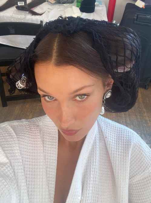 Every '90s Trend Bella Hadid Has Ever Endorsed