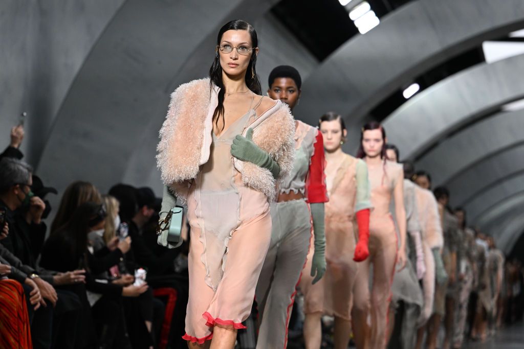 Autumn/winter 2022 fashion shows and trends – Best catwalk moments