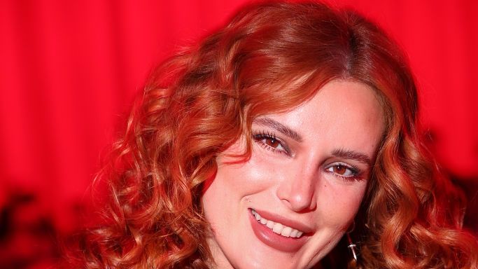 Bella Thorne Shows 🔥 Abs, Underboob, And Massive Ring In IG Pics