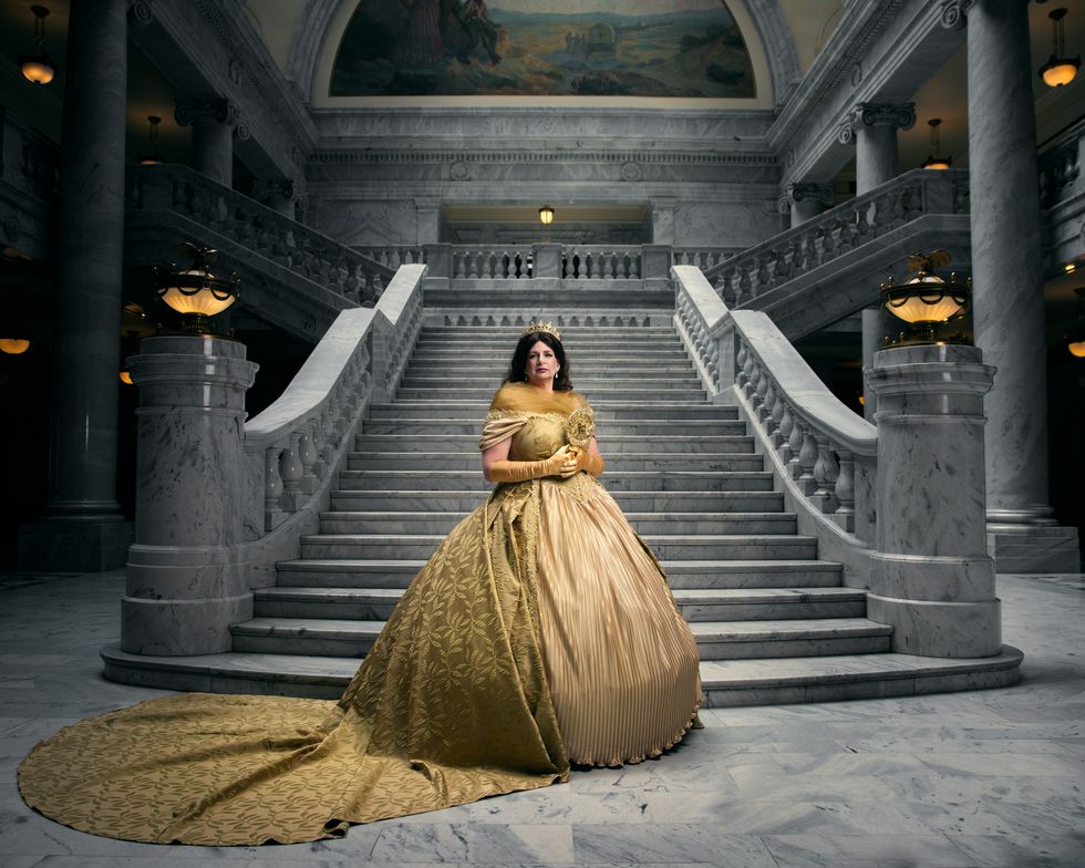 Dress, Fashion, Beauty, Gown, Haute couture, Column, Photography, Architecture, Long hair, Photo shoot, 