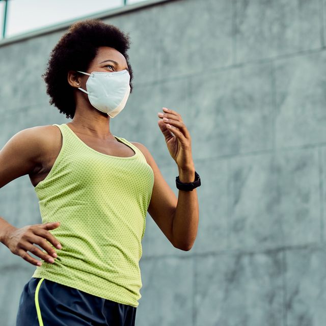 20 Best Comfy, Breathable Face Masks To Work Out In Per Experts