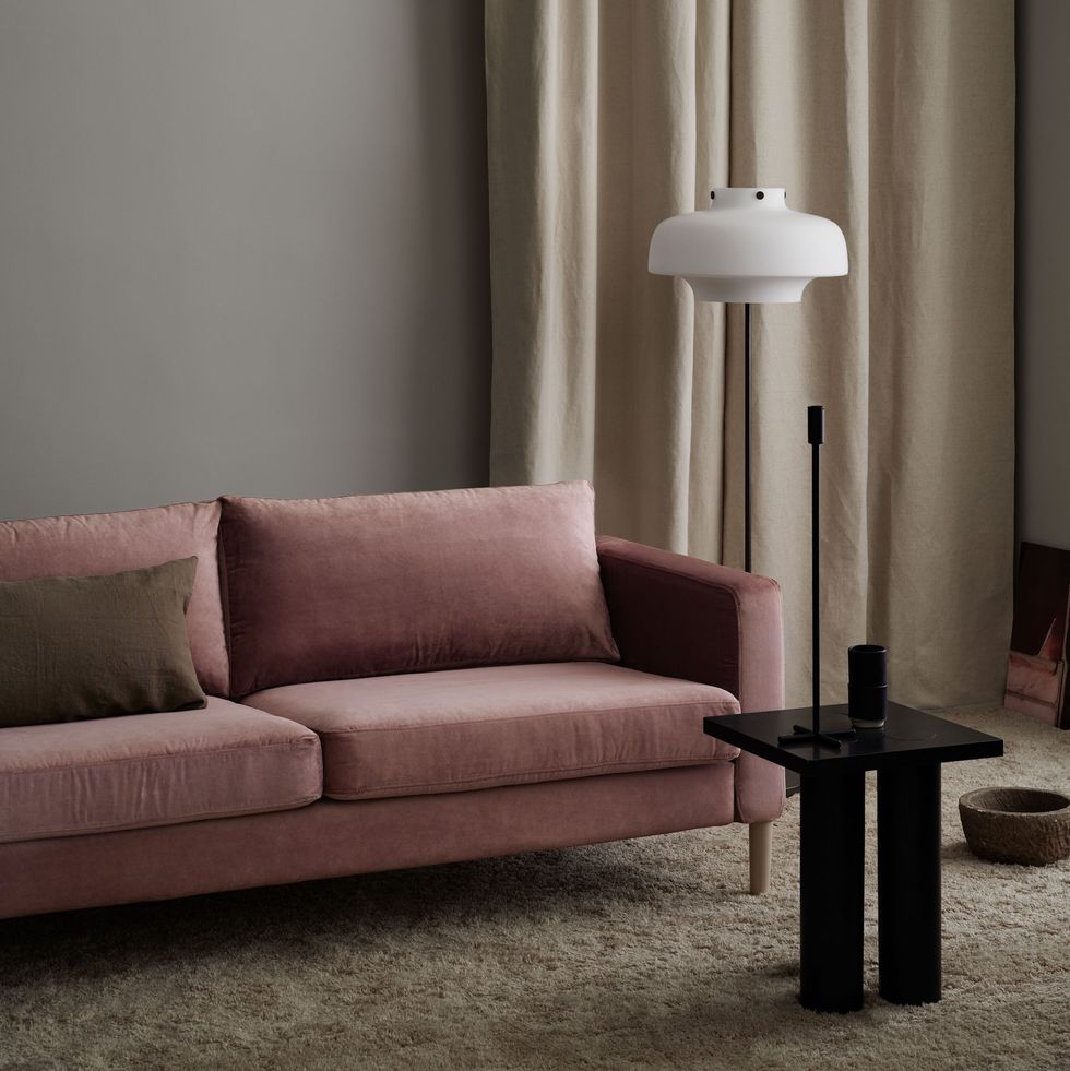 Bemz Regular Fit cover for IKEA Karlstad sofa, fabric: Simply Velvet Clover and Kastell 18cm Natural furniture legs