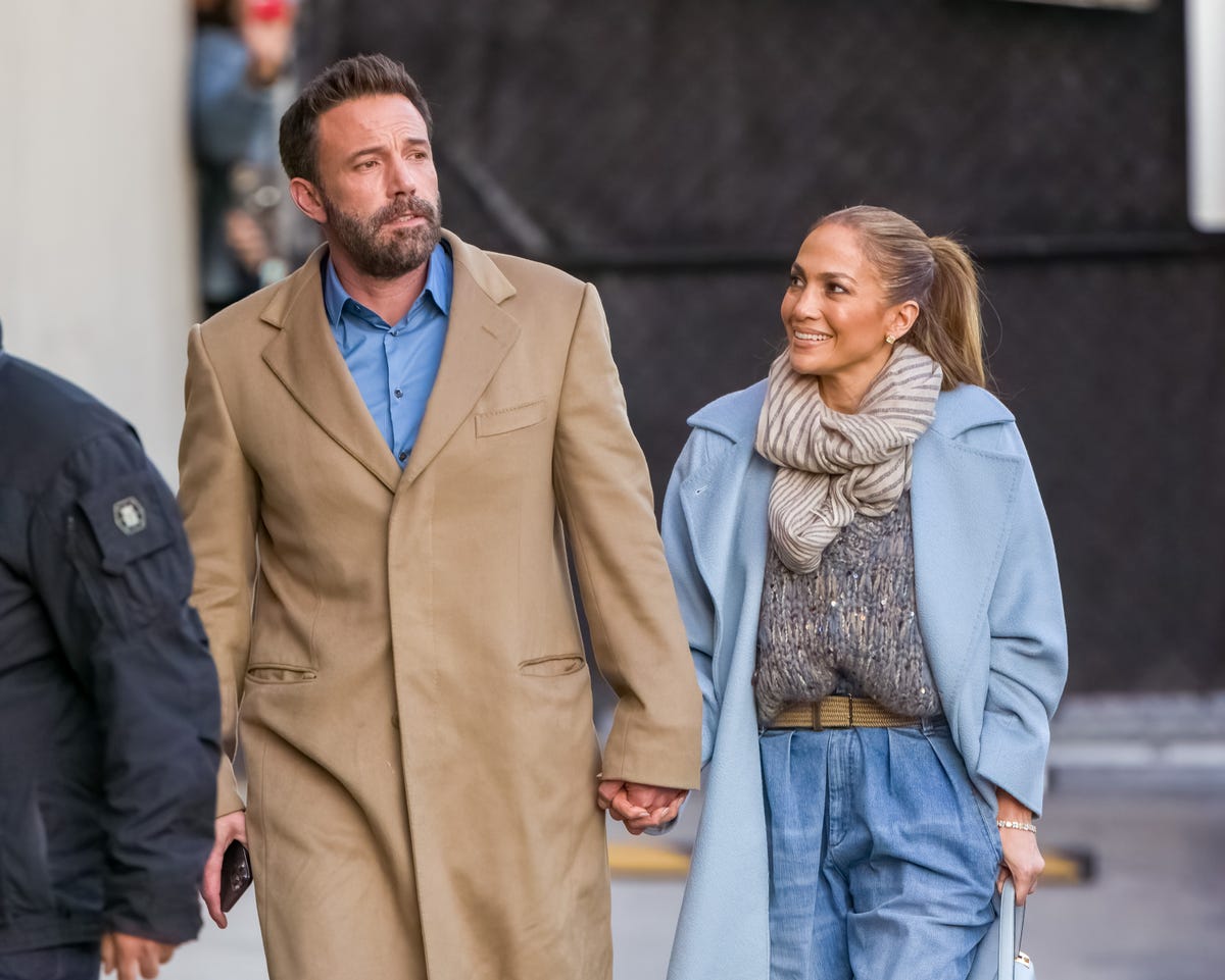 preview for Jennifer Lopez and Ben Affleck’s Relationship History