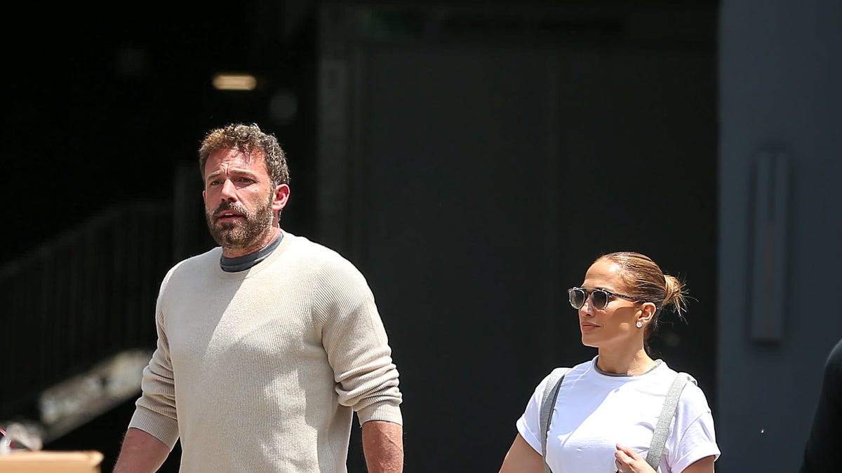 preview for Ben Affleck and Jennifer Lopez's relationship timeline