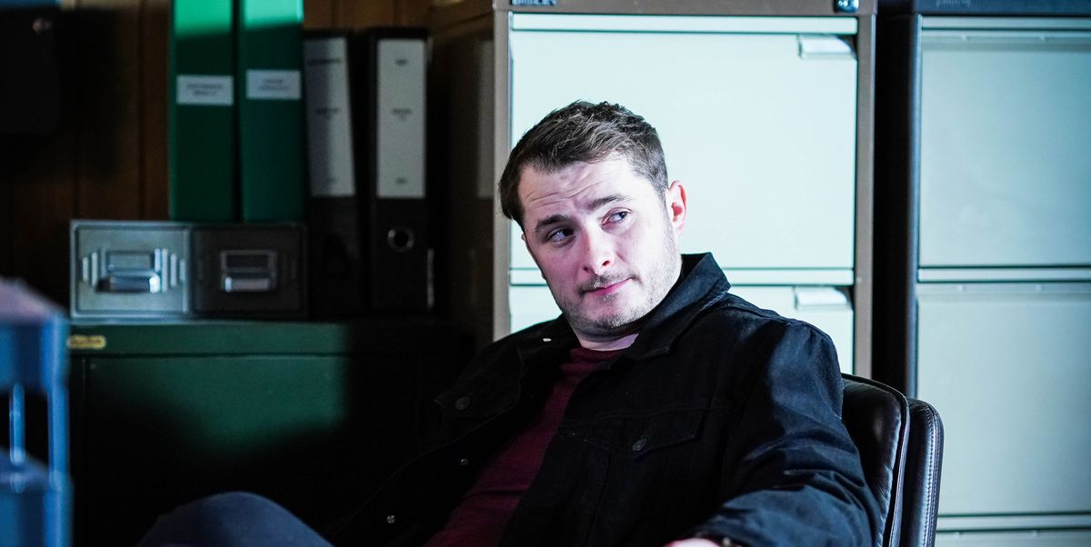 EastEnders' Max Bowden posts tribute to fans as last episode airs
