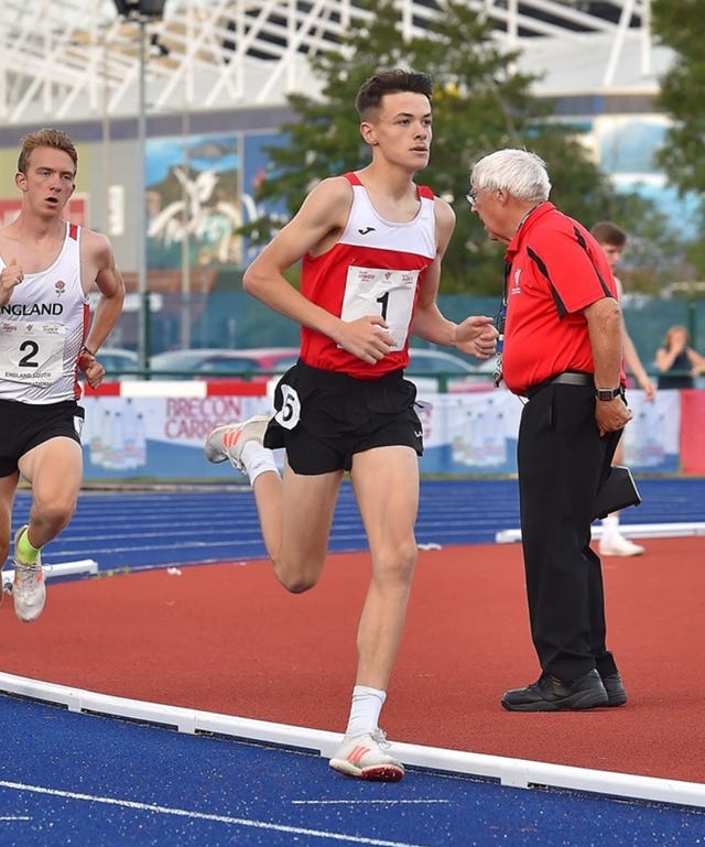 16-year-old breaks welsh 1500m record
