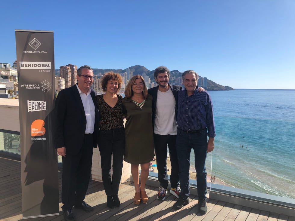 Los protagonistas de 'Benidorm' en Antena 3