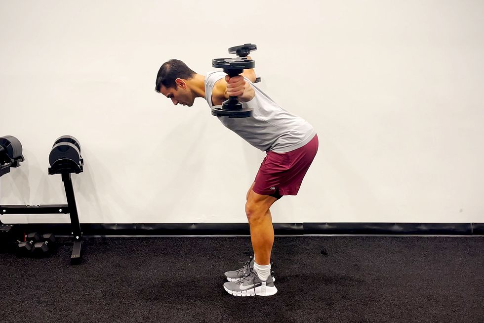 Back delt exercises For better posture, flex over the back delts with rotation