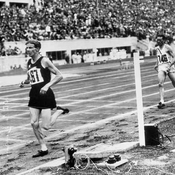 Jack Lovelock Winning Olympic Race jack lovelock winning olympic race