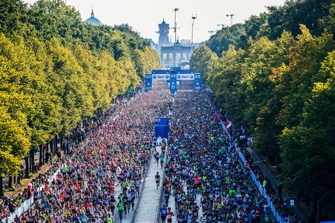 Overview of runners at the Berlin Marathon
