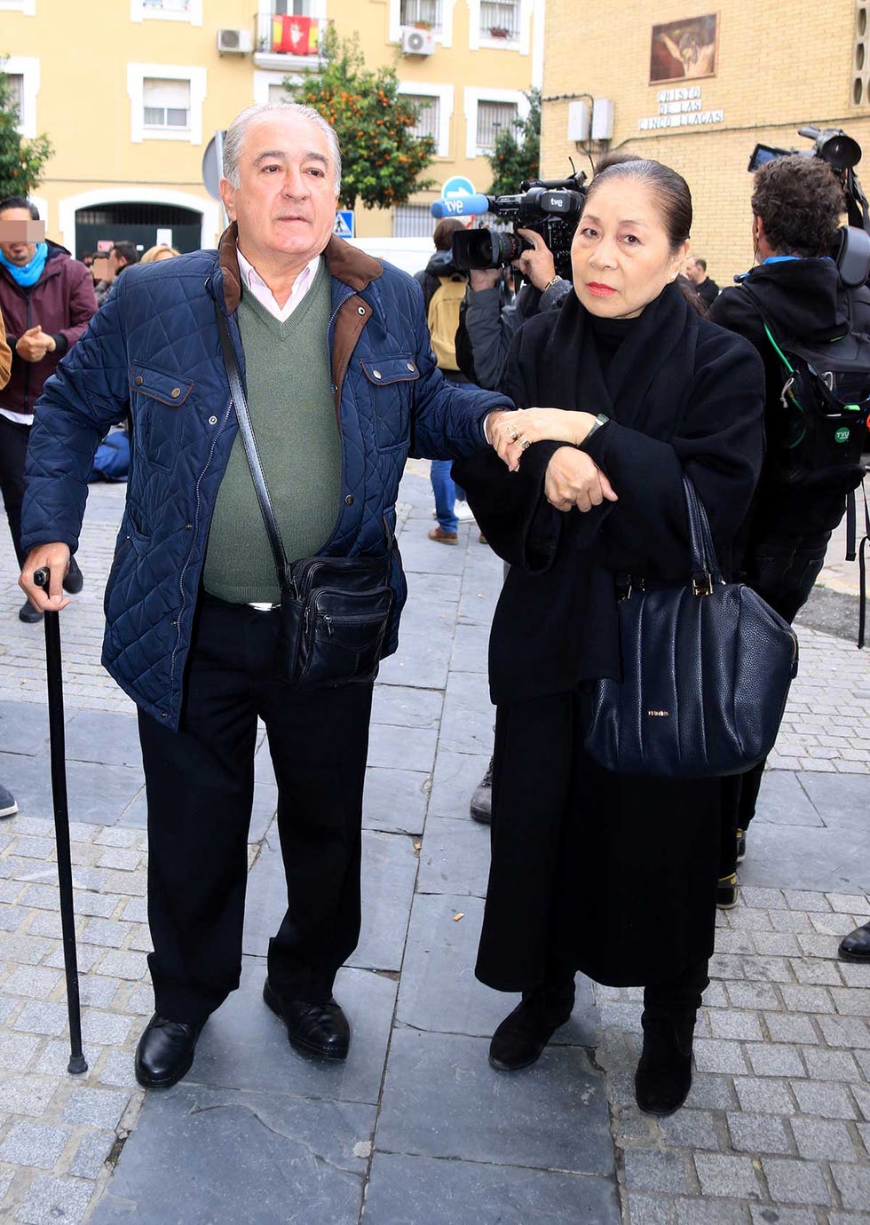 Bernardo Paz y su esposa despiden a Chiquetete en su funeral