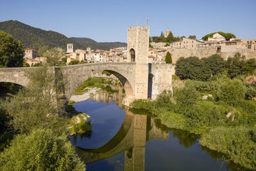 besalu