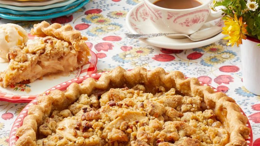 preview for This Homemade Apple Pie Is The Best Of The Classics