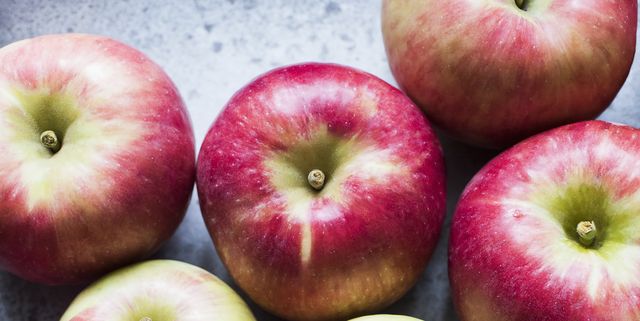 10 Best Apples For Cooking And Baking Country Living