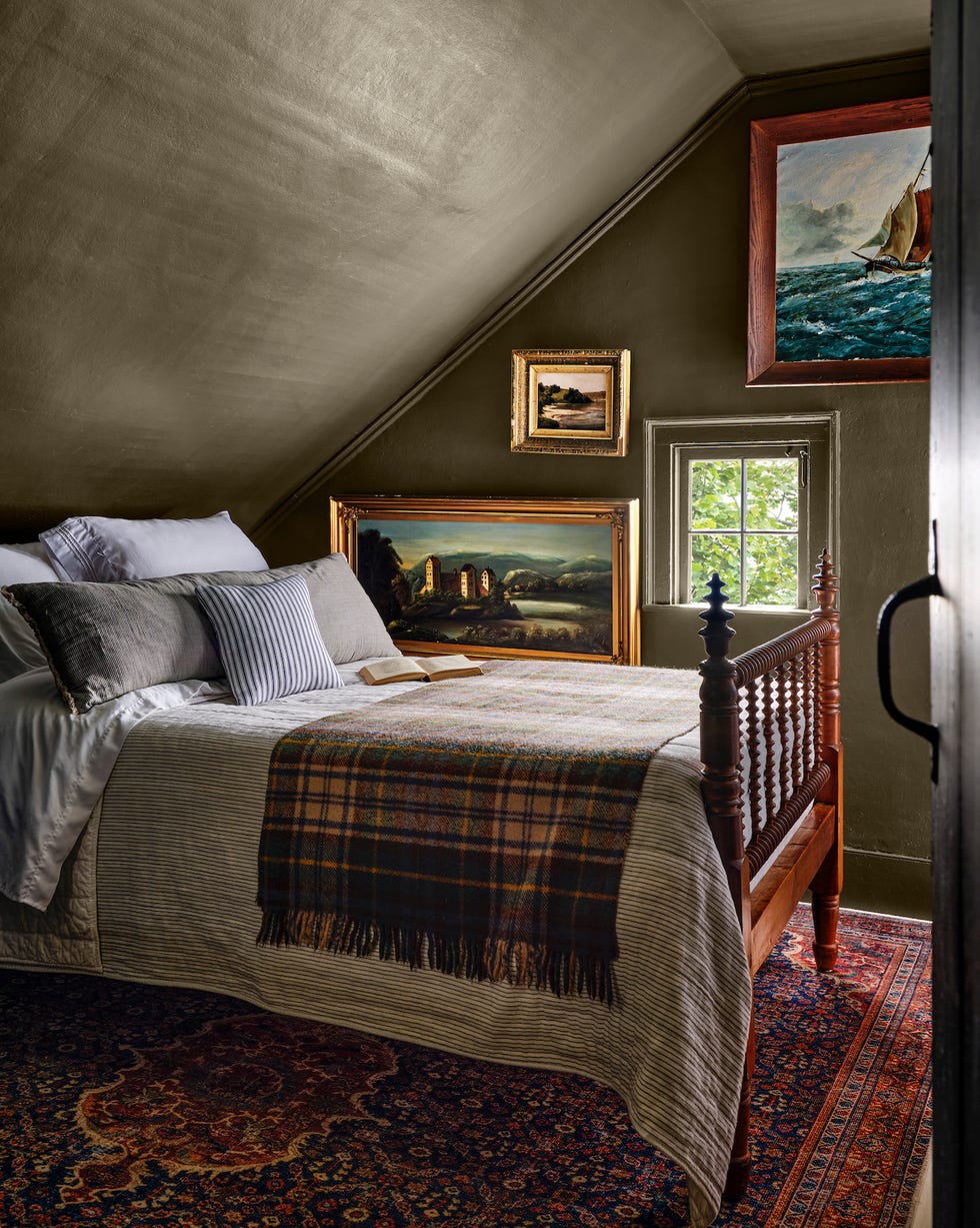 dark mossy green bedroom